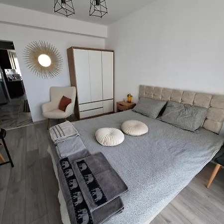 2025, New Luxury With Stunning Sea View In Family Amenities Apartment Balchik