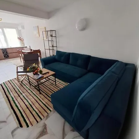 Apartment 2025, New Luxury With Stunning Sea View In Family Amenities